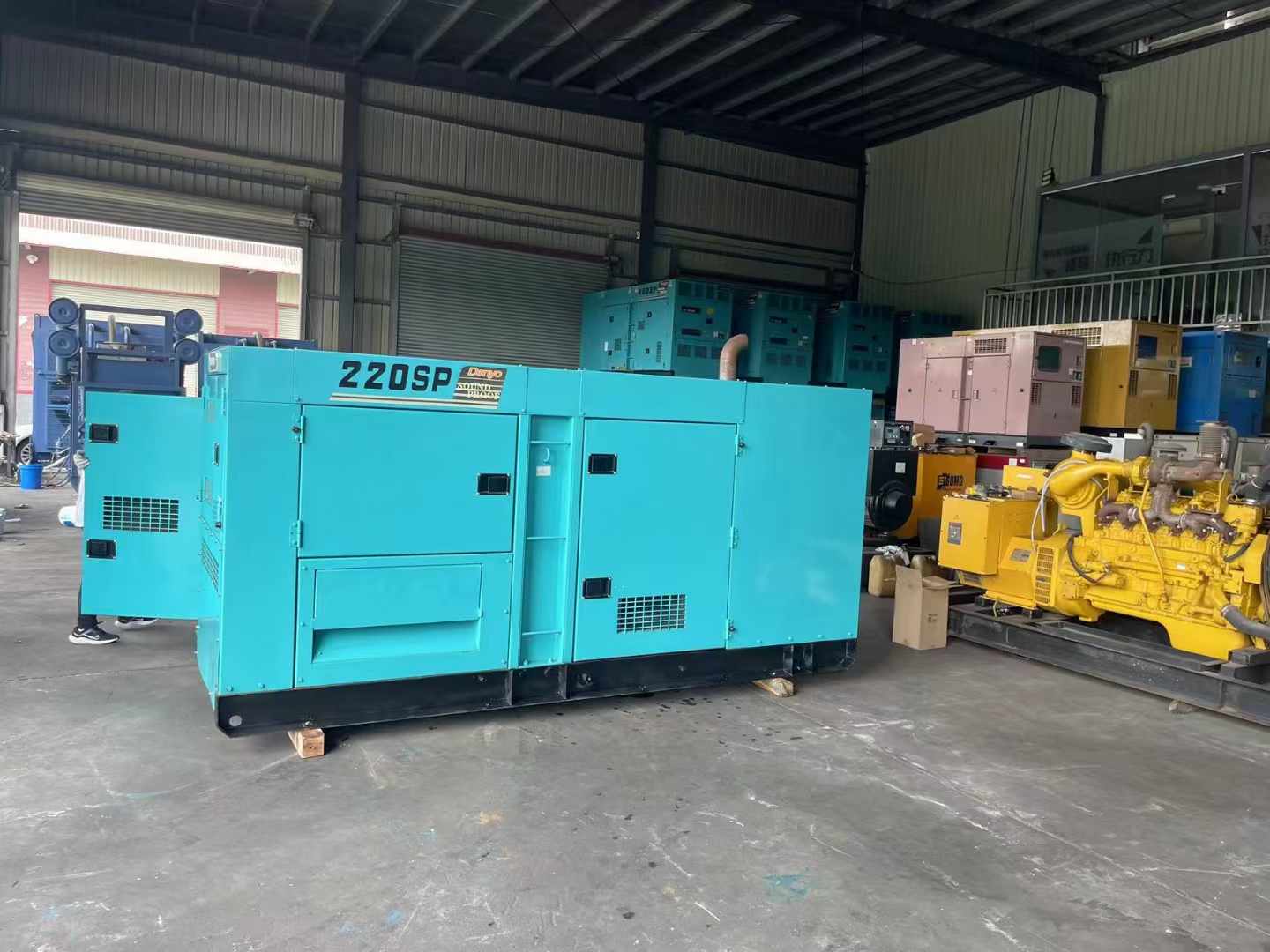 二七发电机出租哪些因素会影响柴油发电机组的使用寿命？